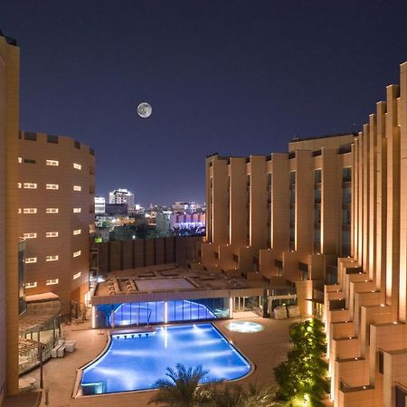 Grand Millennium Al Seef Basra Bagian luar foto