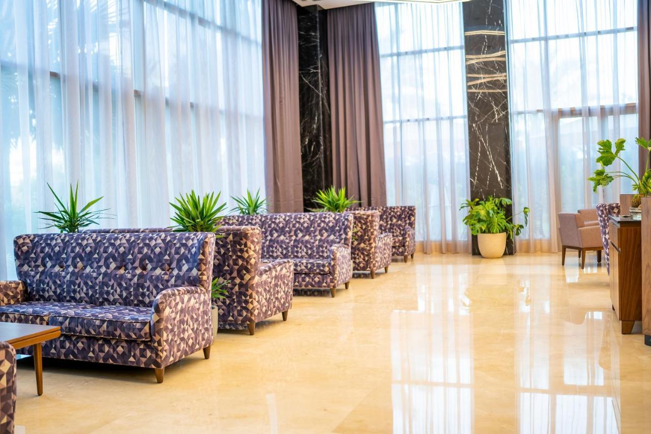 Grand Millennium Al Seef Basra Bagian luar foto