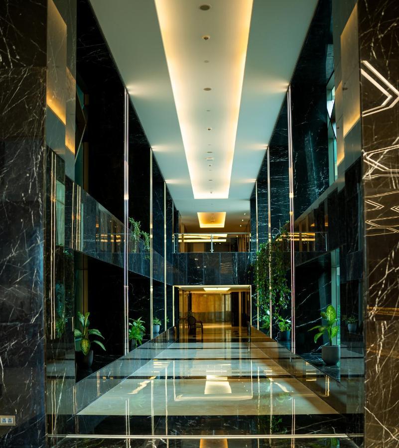 Grand Millennium Al Seef Basra Bagian luar foto